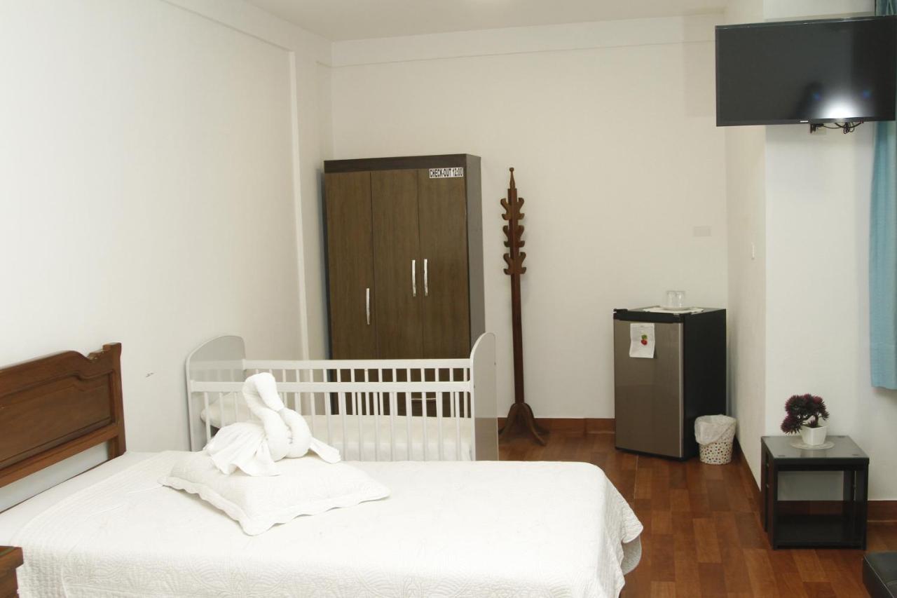 Buen Retiro Apart Hotel ซานตาครูซเดอลาเซียร์รา ภายนอก รูปภาพ