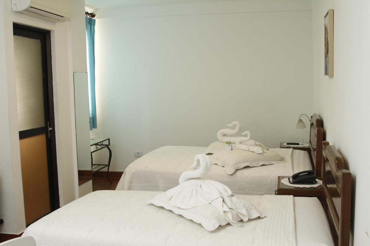 Buen Retiro Apart Hotel ซานตาครูซเดอลาเซียร์รา ภายนอก รูปภาพ