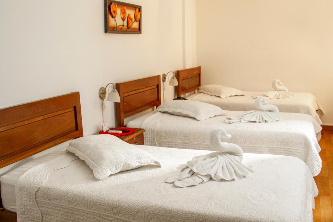 Buen Retiro Apart Hotel ซานตาครูซเดอลาเซียร์รา ภายนอก รูปภาพ