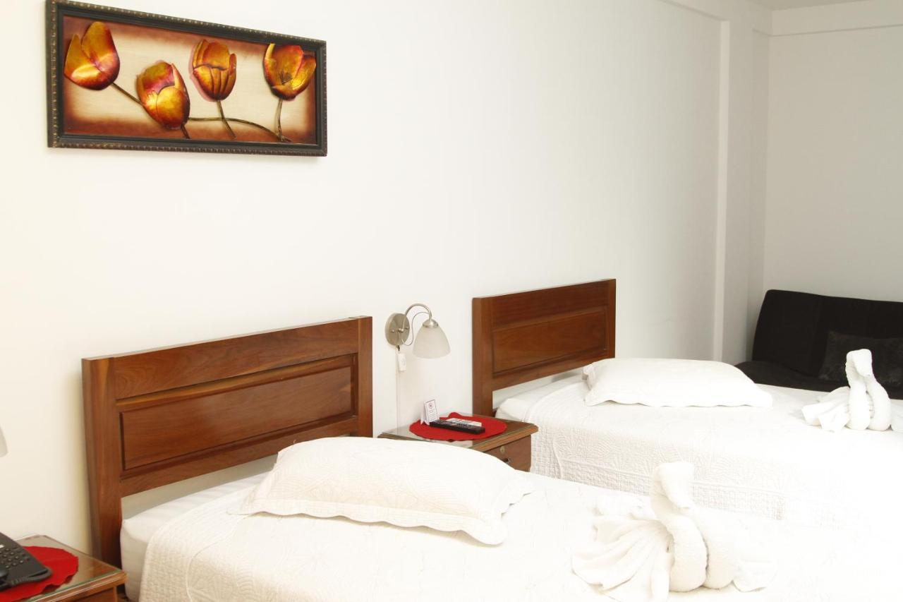 Buen Retiro Apart Hotel ซานตาครูซเดอลาเซียร์รา ภายนอก รูปภาพ