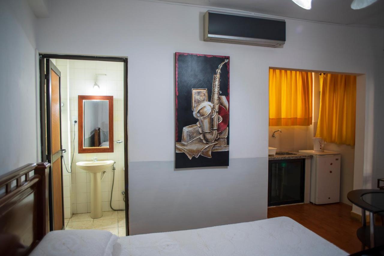 Buen Retiro Apart Hotel ซานตาครูซเดอลาเซียร์รา ภายนอก รูปภาพ
